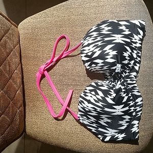 Victoria Secret The Getaway Halter Swim Bikini Top